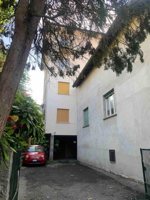 Breathtaking Lake View In The Heart Of Stresa Bagian luar foto