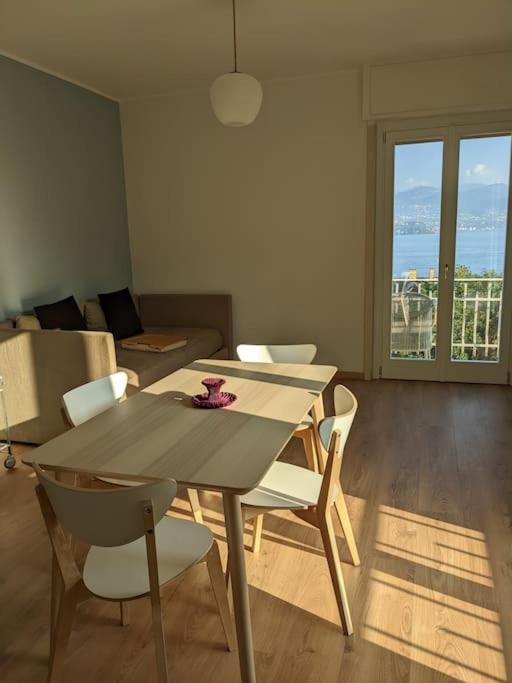 Breathtaking Lake View In The Heart Of Stresa Bagian luar foto